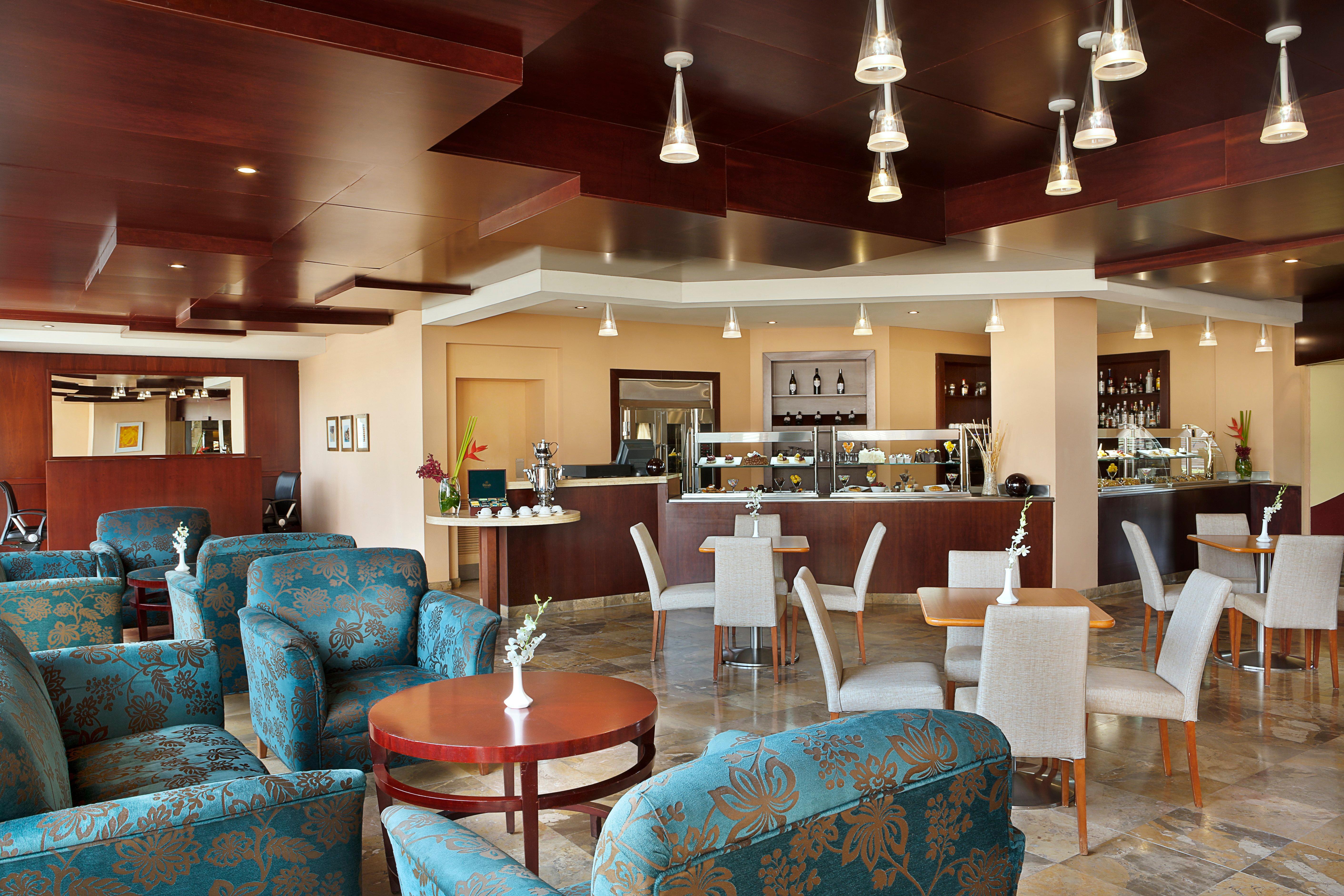 Intercontinental Aqaba By Ihg Exterior foto Club Lounge at the airport